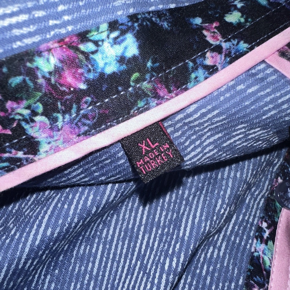 Eight X Men's Slim Fit Floral Paisley W/ Pink And Vibrant Floral Accent Sz XL - Picture 9 of 9